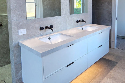 Large Overflow Ring - Matte Black