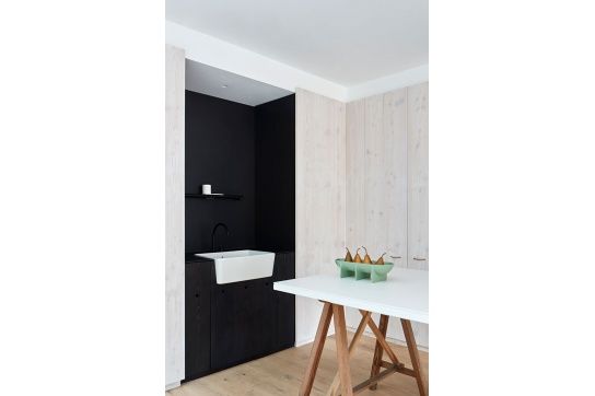 Galdor 60 x 41 Fine Fireclay Farmhouse Butler Sink