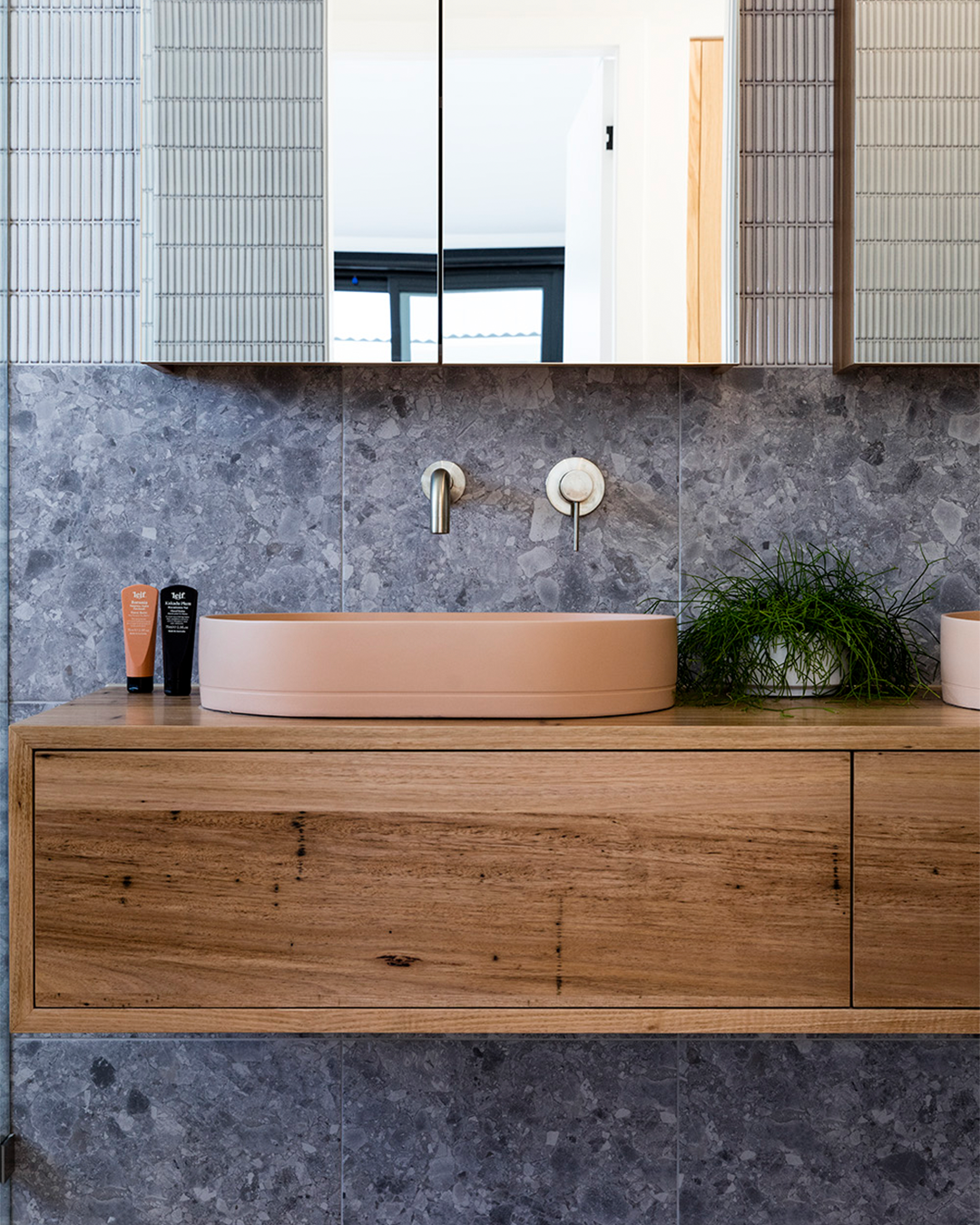 Pill Basin (Blush Pink)