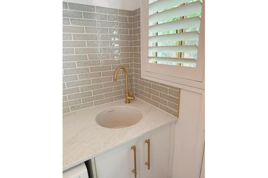 Cuisine Round 47 Inset / Undermount Fine Fireclay Gloss White Sink