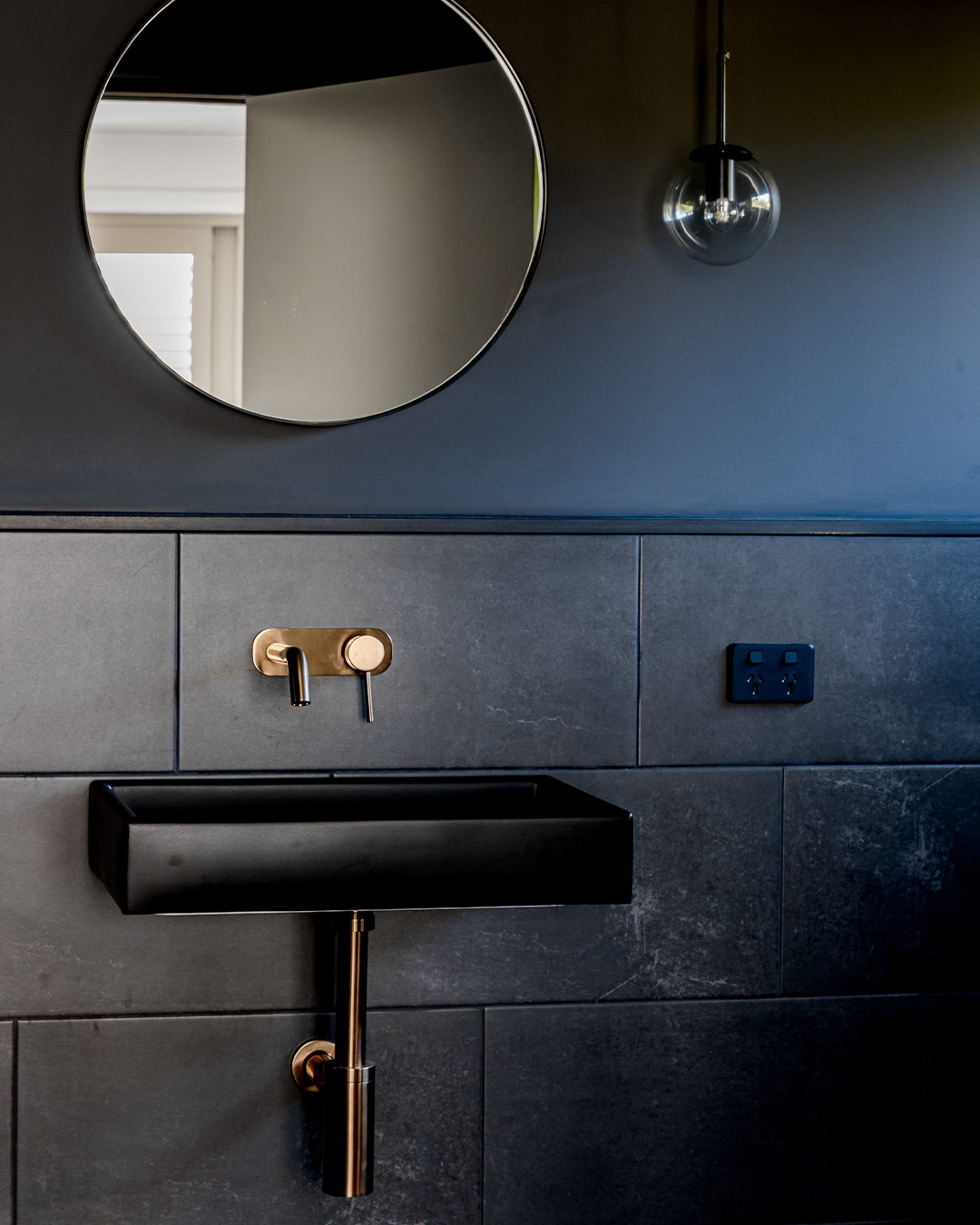 Box Basin (Charcoal)