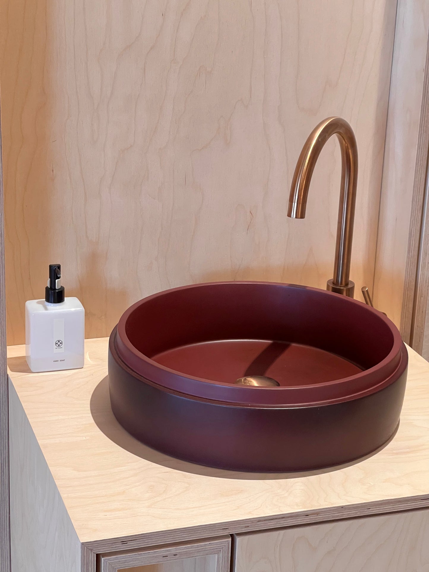 Stepp Circle Basin (Clay)