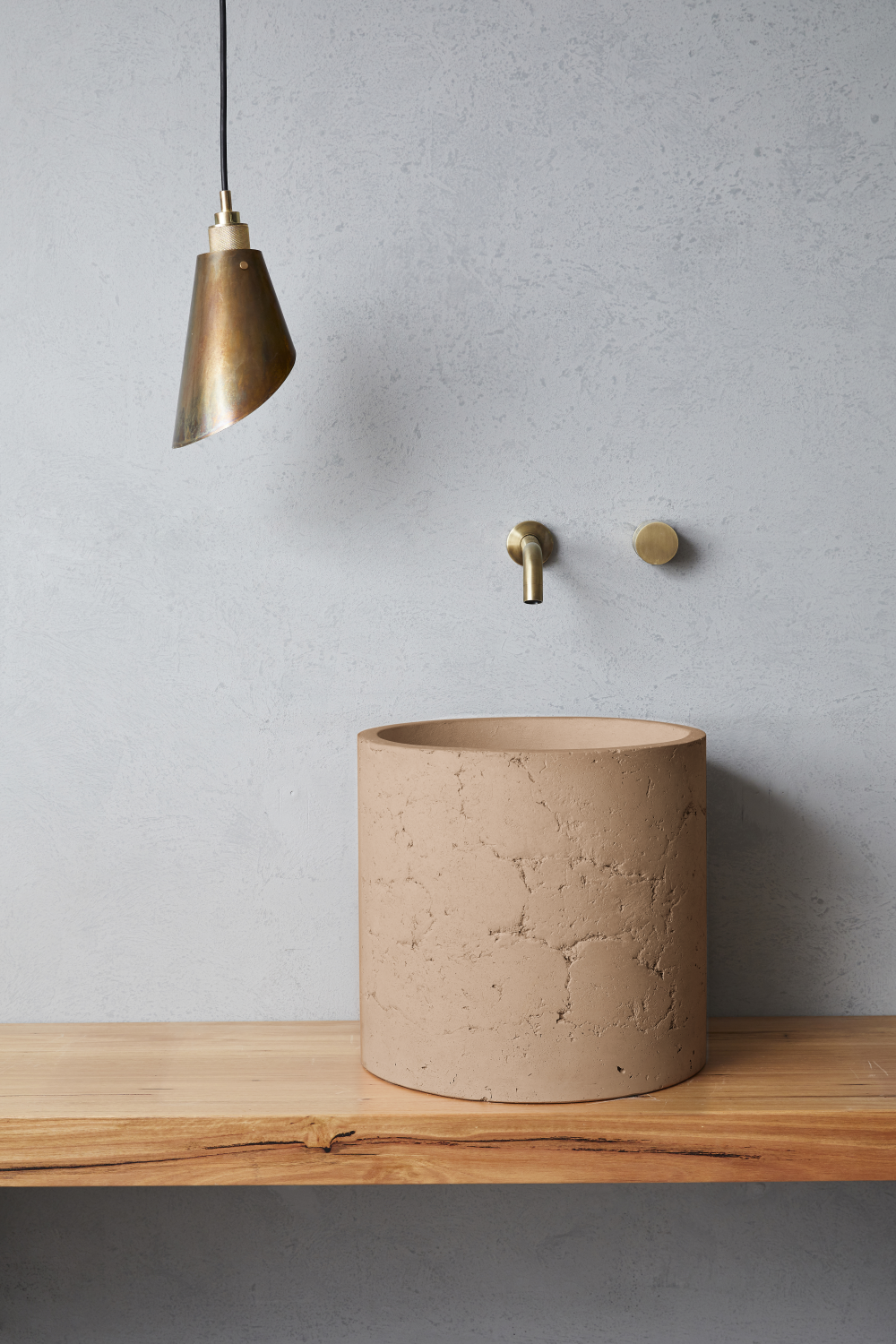 Millie Raw Basin (Pastel Peach)