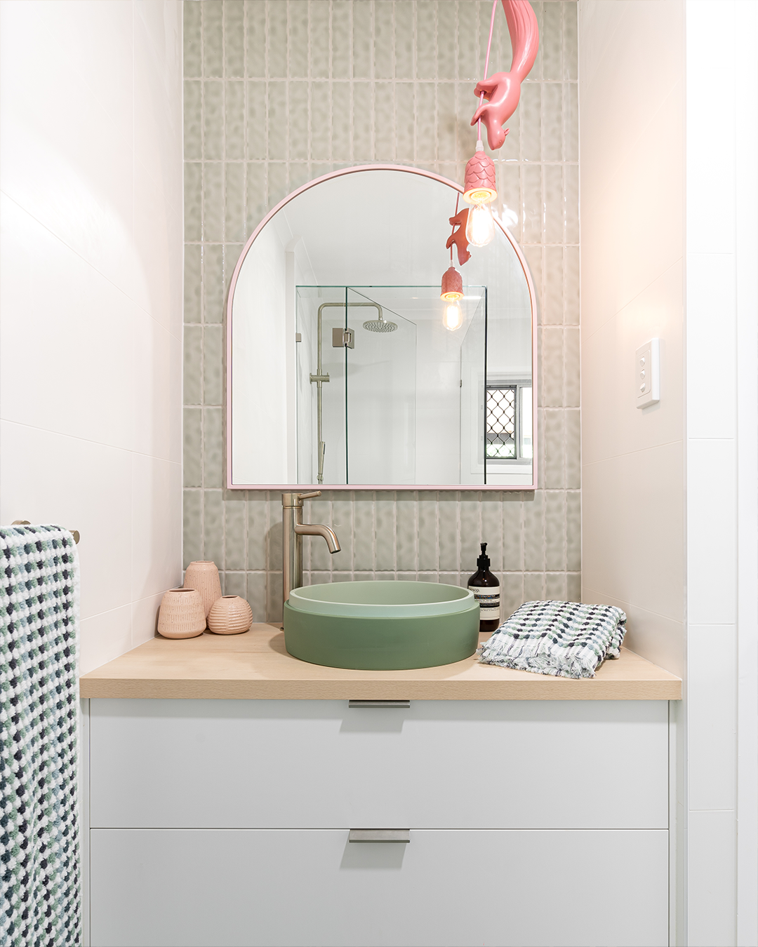 Stepp Circle Basin (Mint)