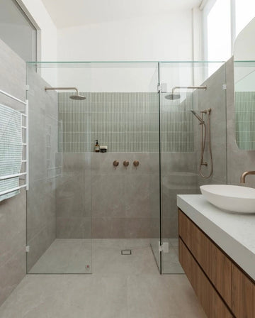 Round Wall Mixer Trim Kit (in-Wall Body Not Included)